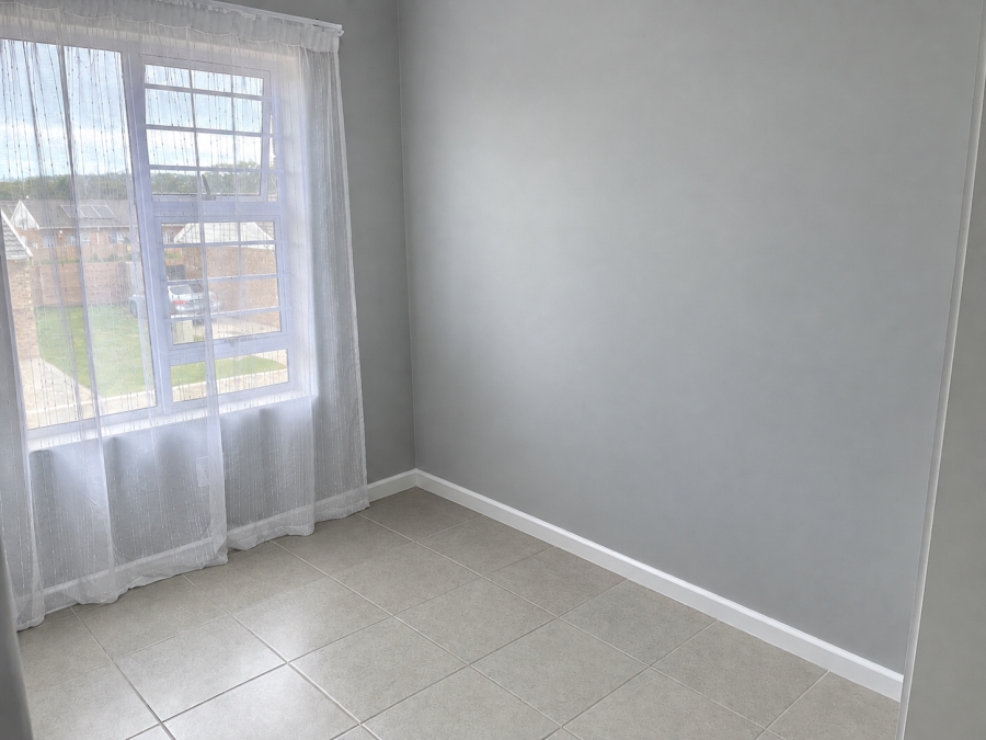 2 Bedroom Property for Sale in Fairview Eastern Cape